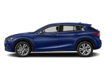 2017 INFINITI QX30 Premium