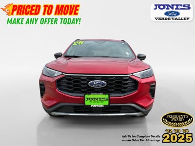 2025 Ford Escape ST-Line