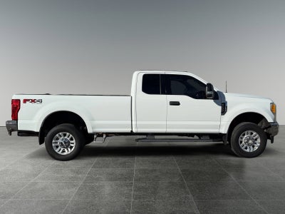 2017 Ford F-250SD XLT