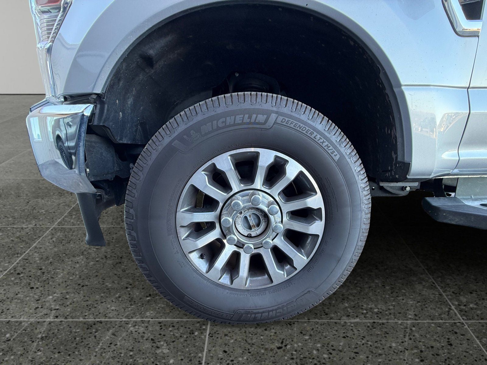 2022 Ford F-350SD Lariat