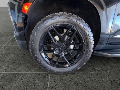 2024 Chevrolet Suburban RST