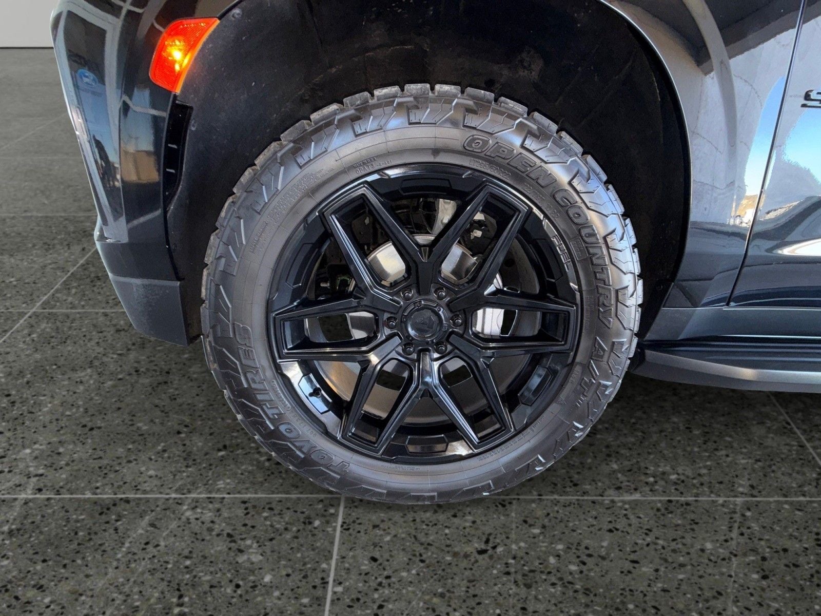 2024 Chevrolet Suburban RST