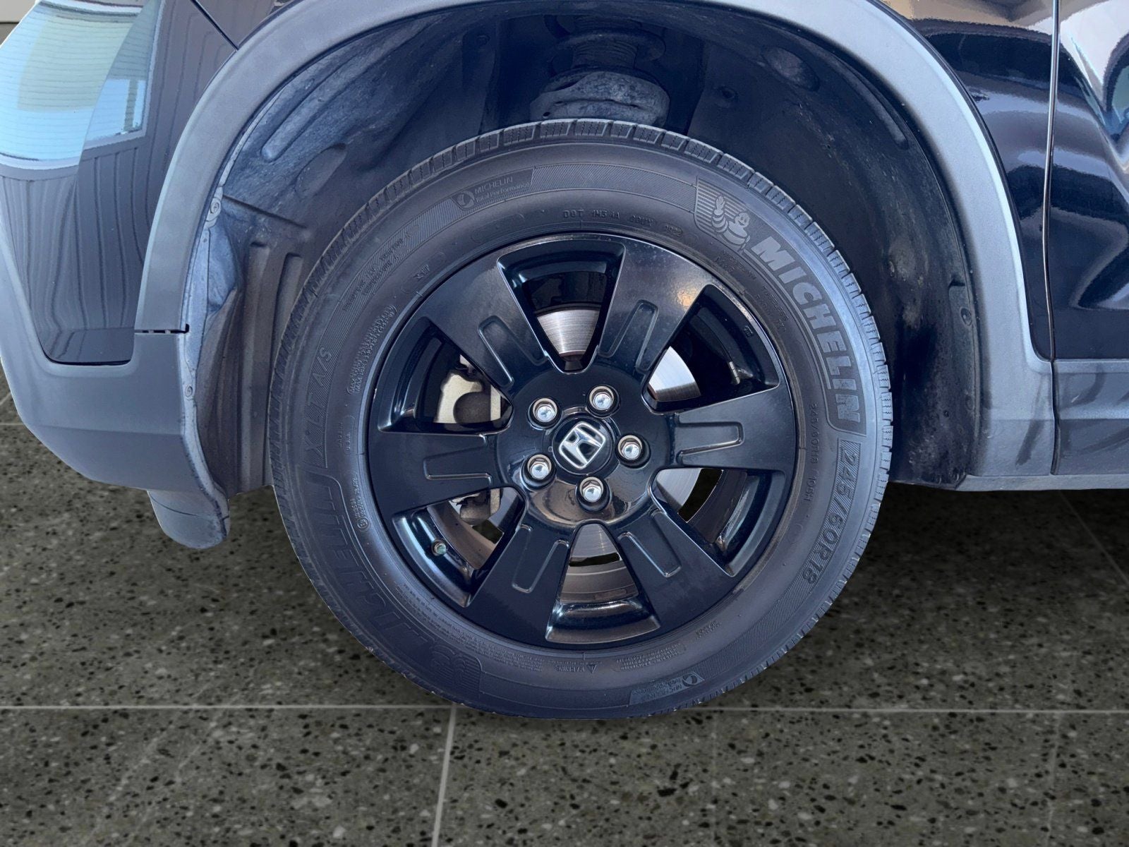 2019 Honda Ridgeline Black Edition