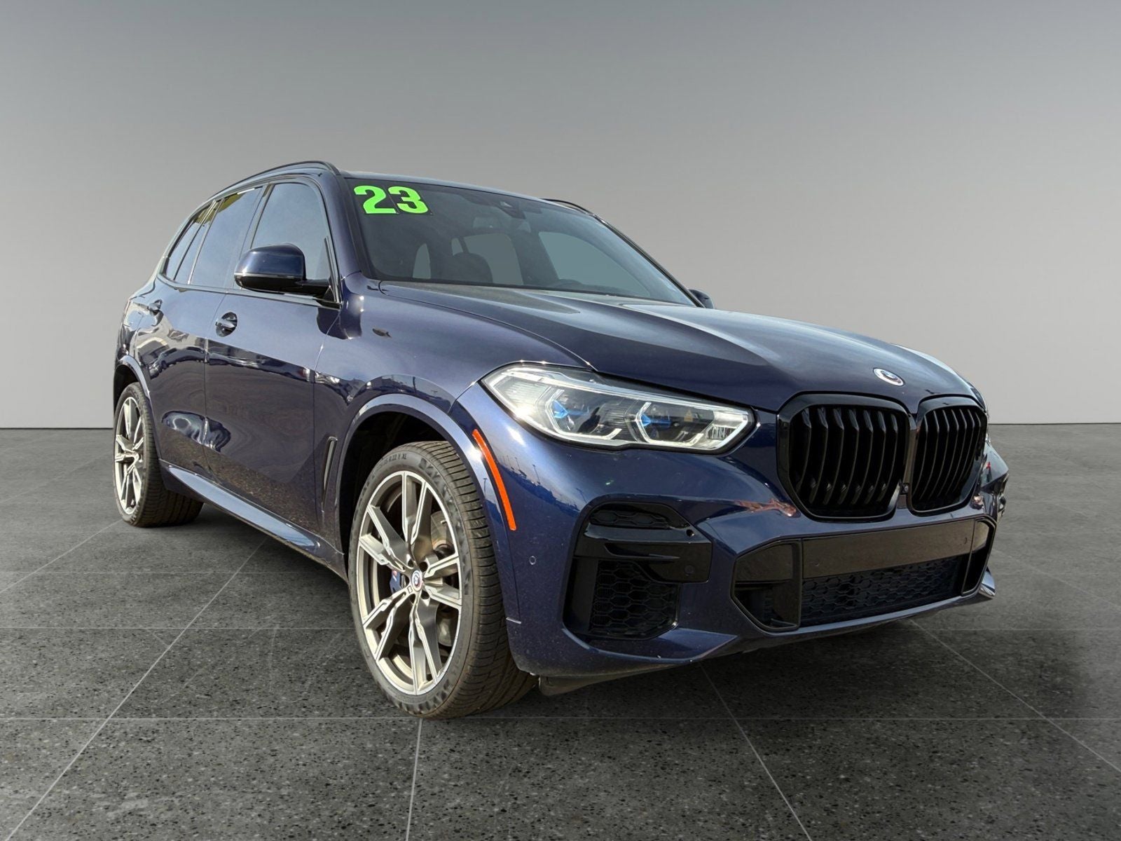2023 BMW X5 M50i