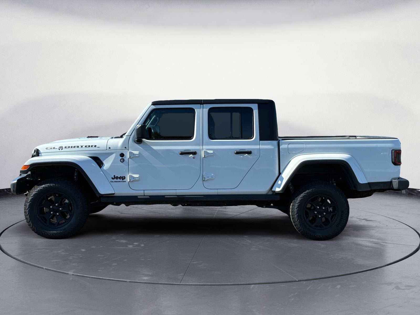 2021 Jeep Gladiator Willys