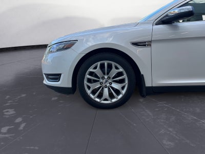 2016 Ford Taurus Limited