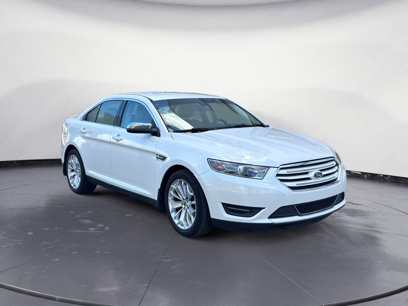 2016 Ford Taurus Limited