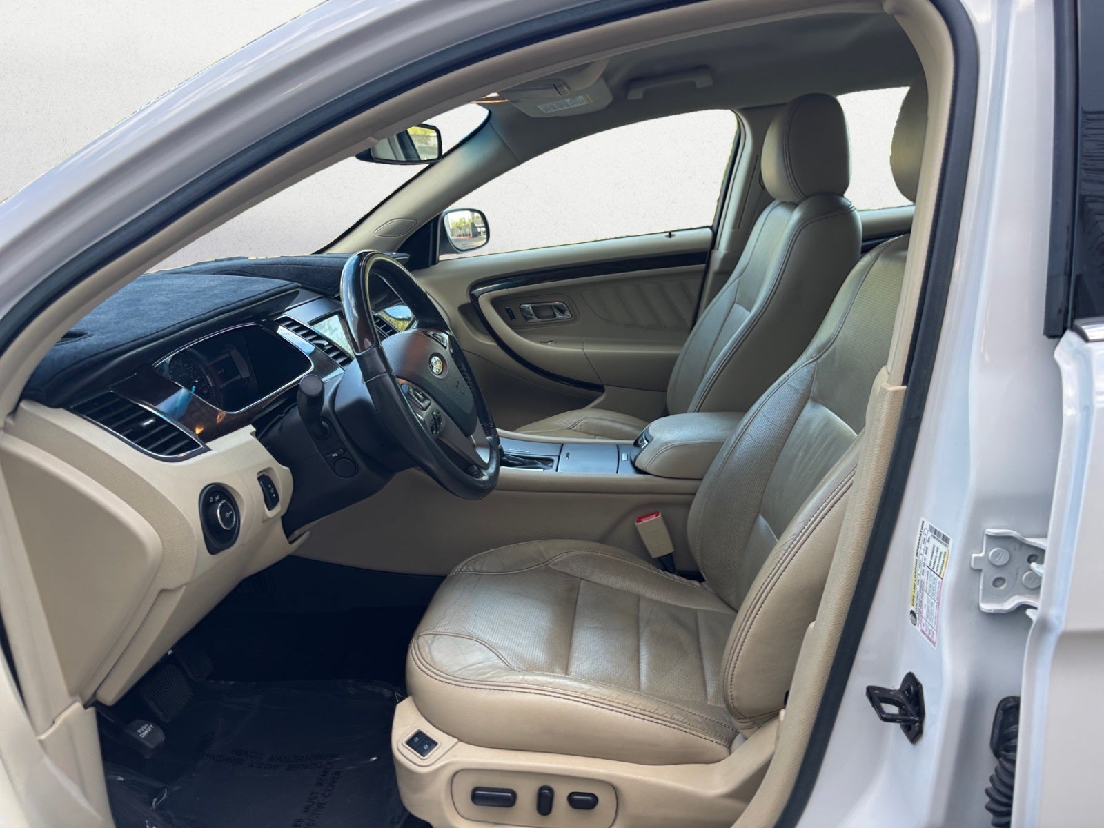 2016 Ford Taurus Limited