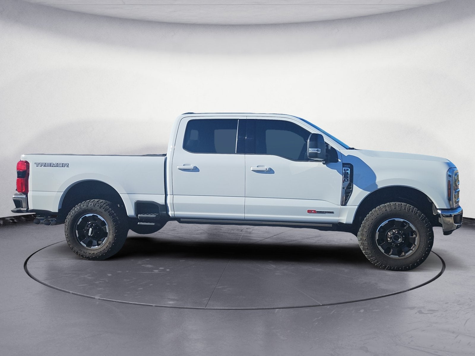 2025 Ford F-350SD Lariat