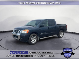 2014 Nissan Titan SV