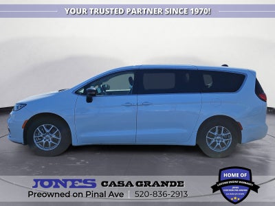 2024 Chrysler Pacifica Touring L