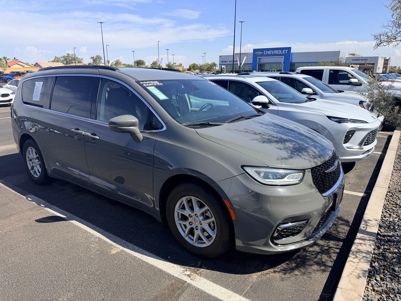 2022 Chrysler Pacifica Touring L