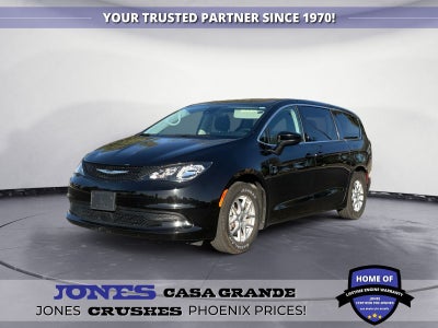 2024 Chrysler Voyager LX