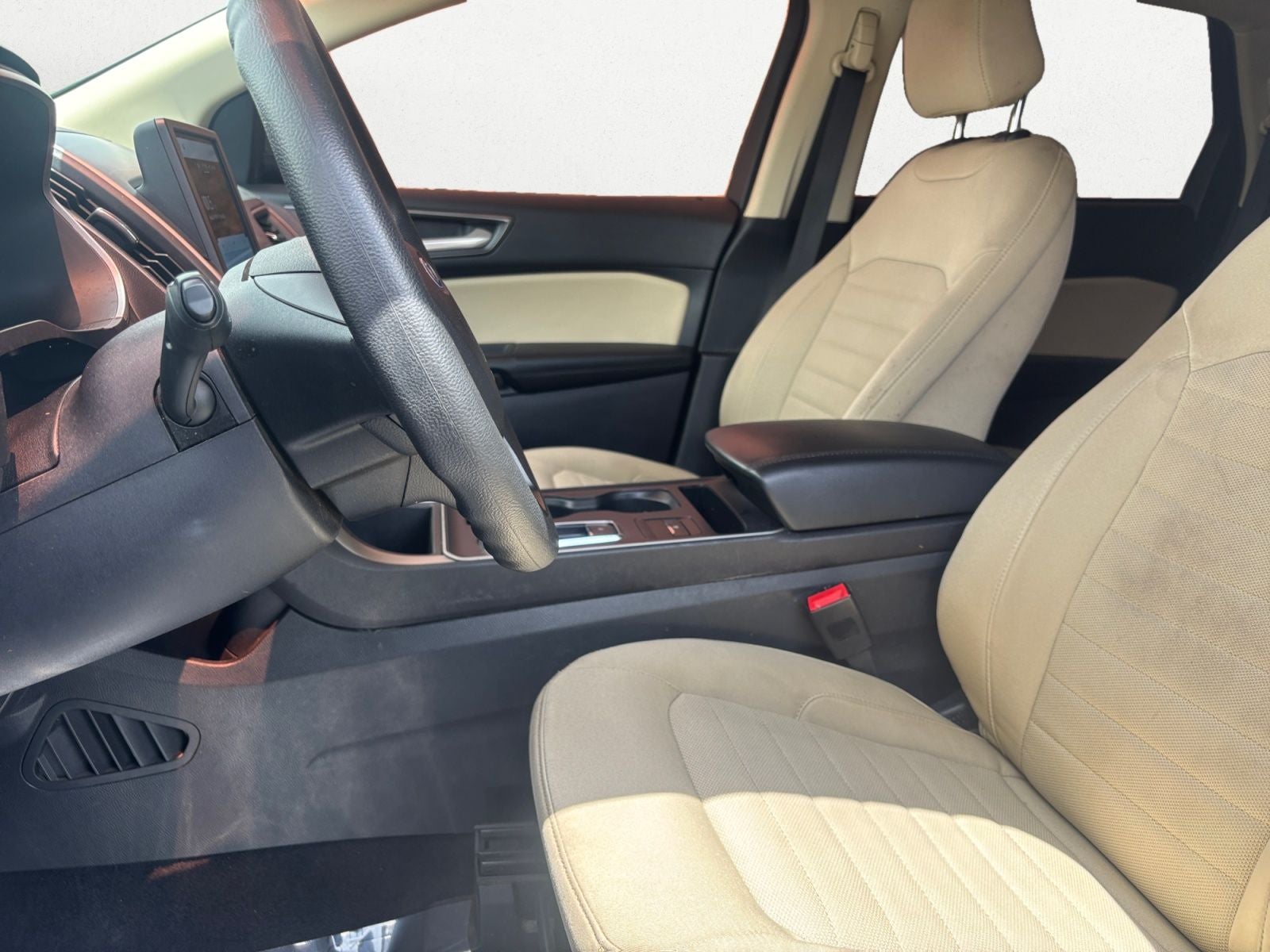 2021 Ford Edge SE