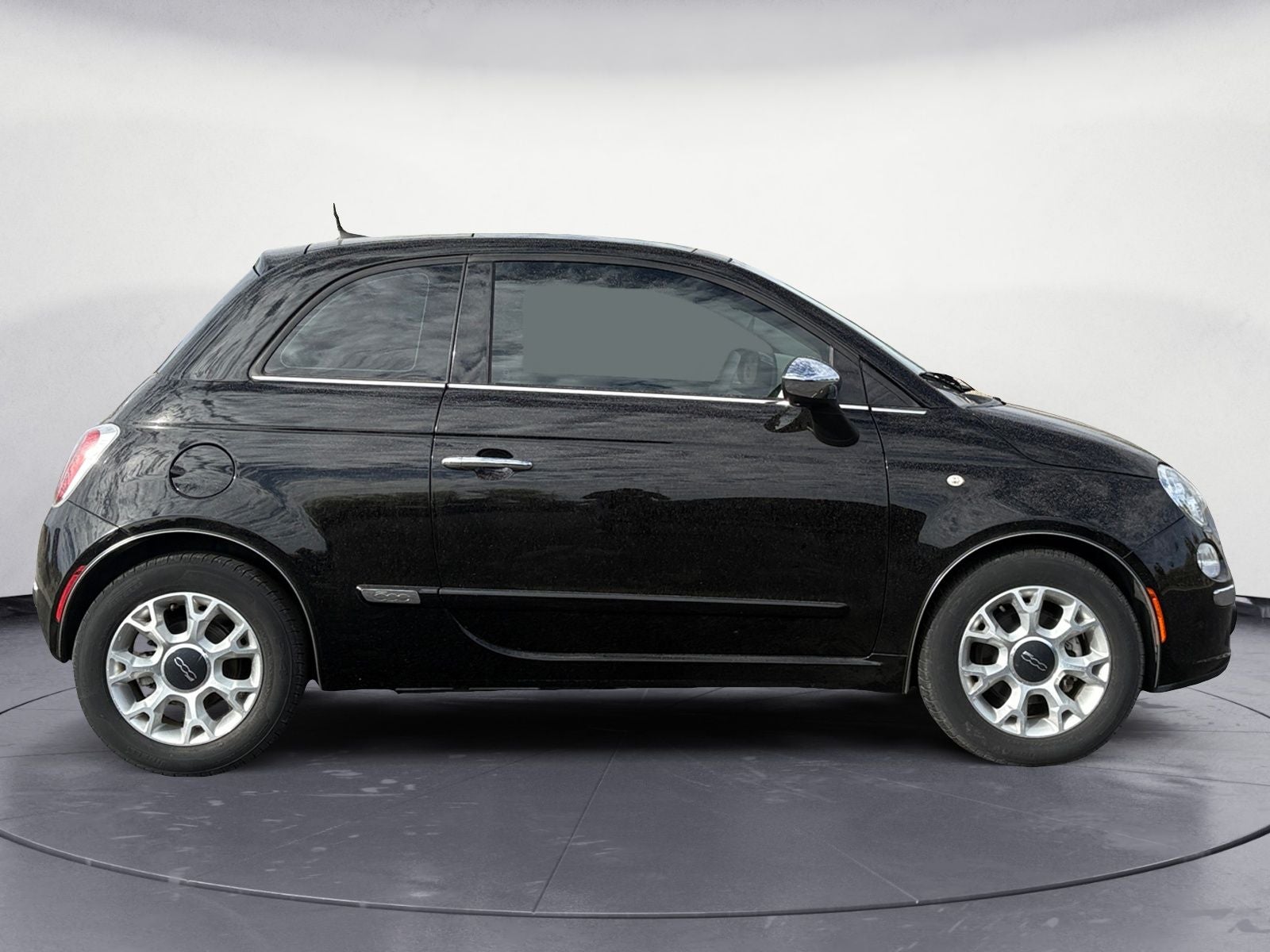 2017 FIAT 500 Lounge