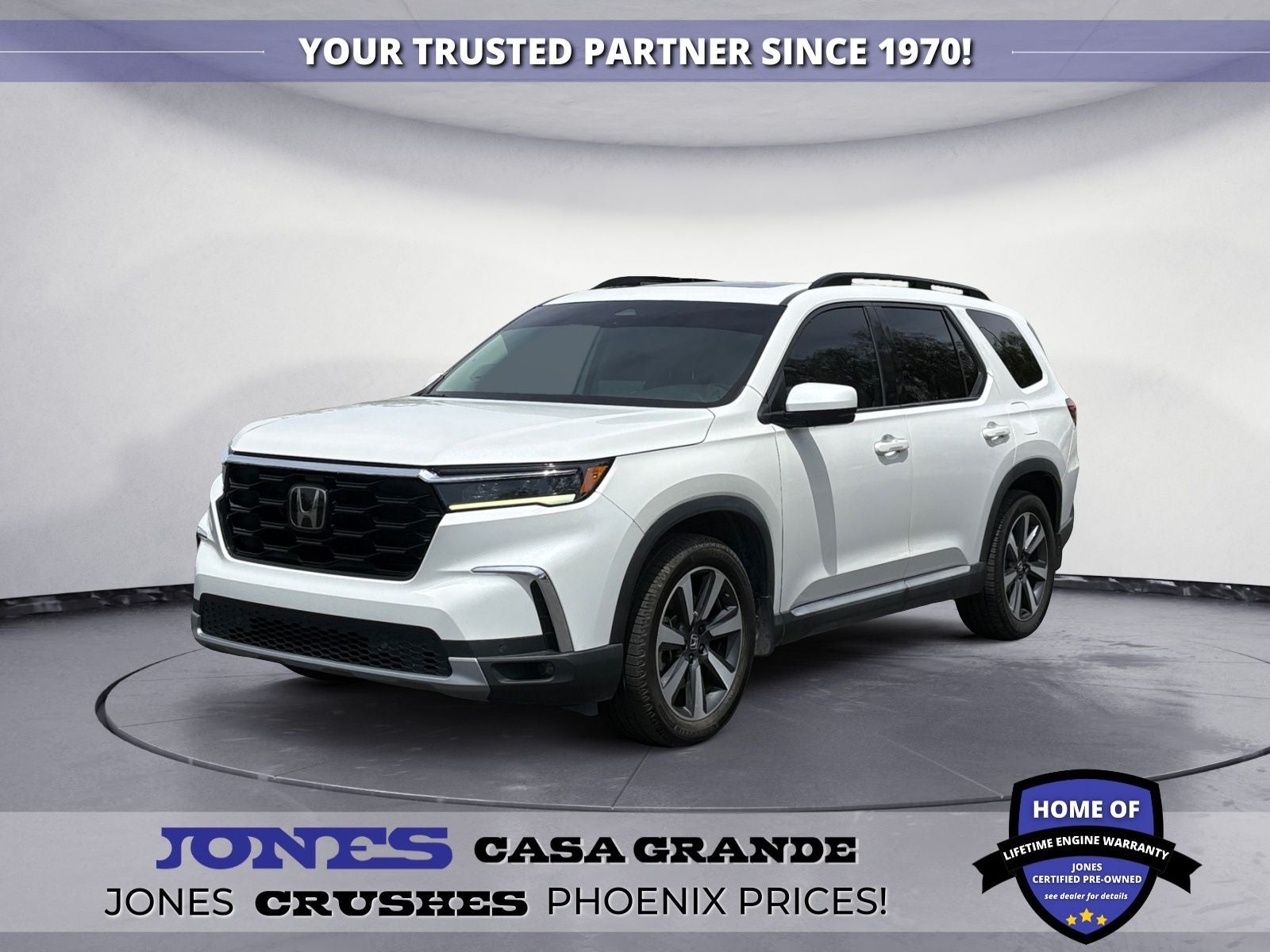2023 Honda Pilot Touring AWD's photo