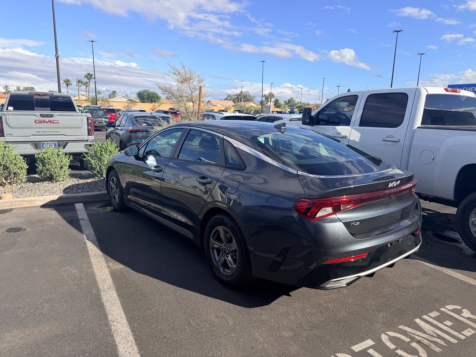 2022 Kia K5 LXS