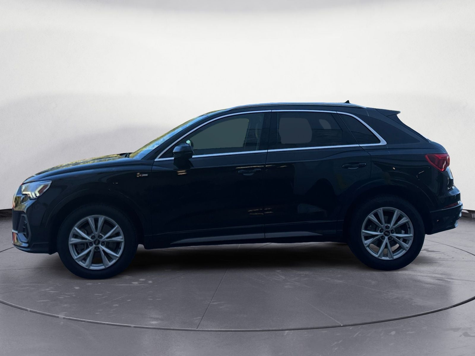 2022 Audi Q3 Premium Plus S Line quattro