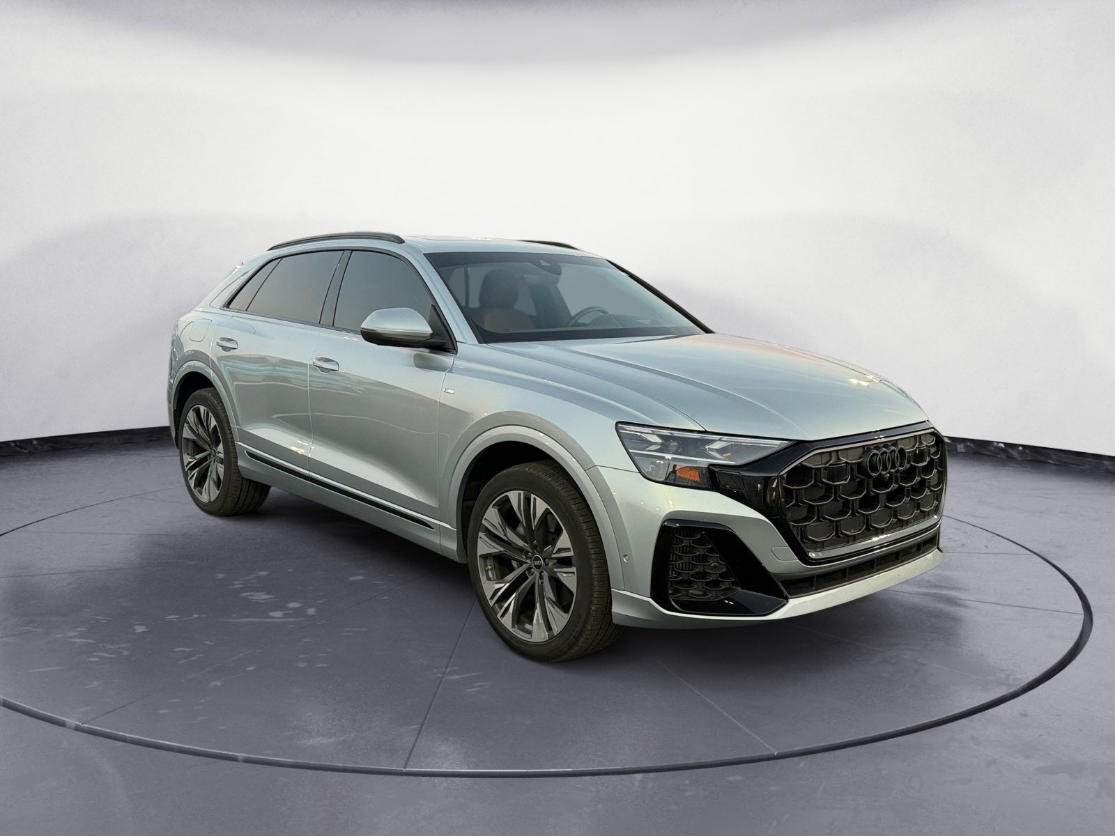 2025 Audi Q8 55 Prestige quattro
