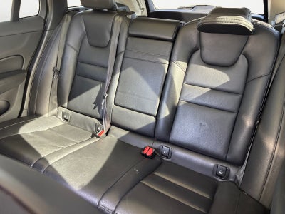 2021 Volvo V60 Cross Country T5