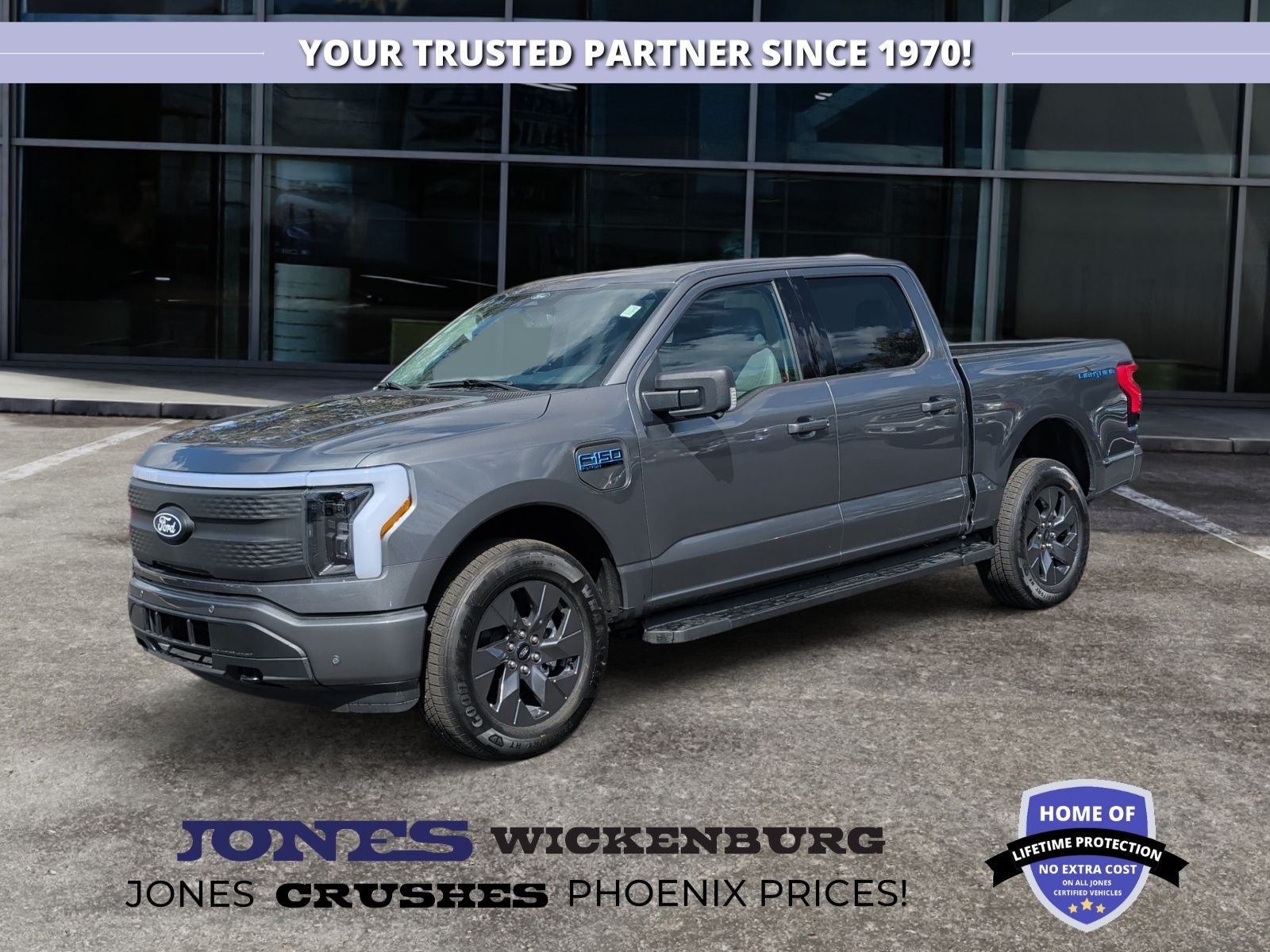 2025 Ford F-150 Lightning Flash