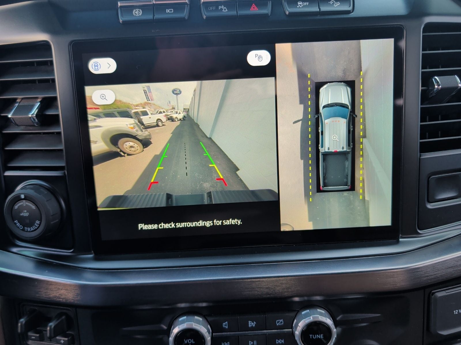 2023 Ford F-350SD Lariat