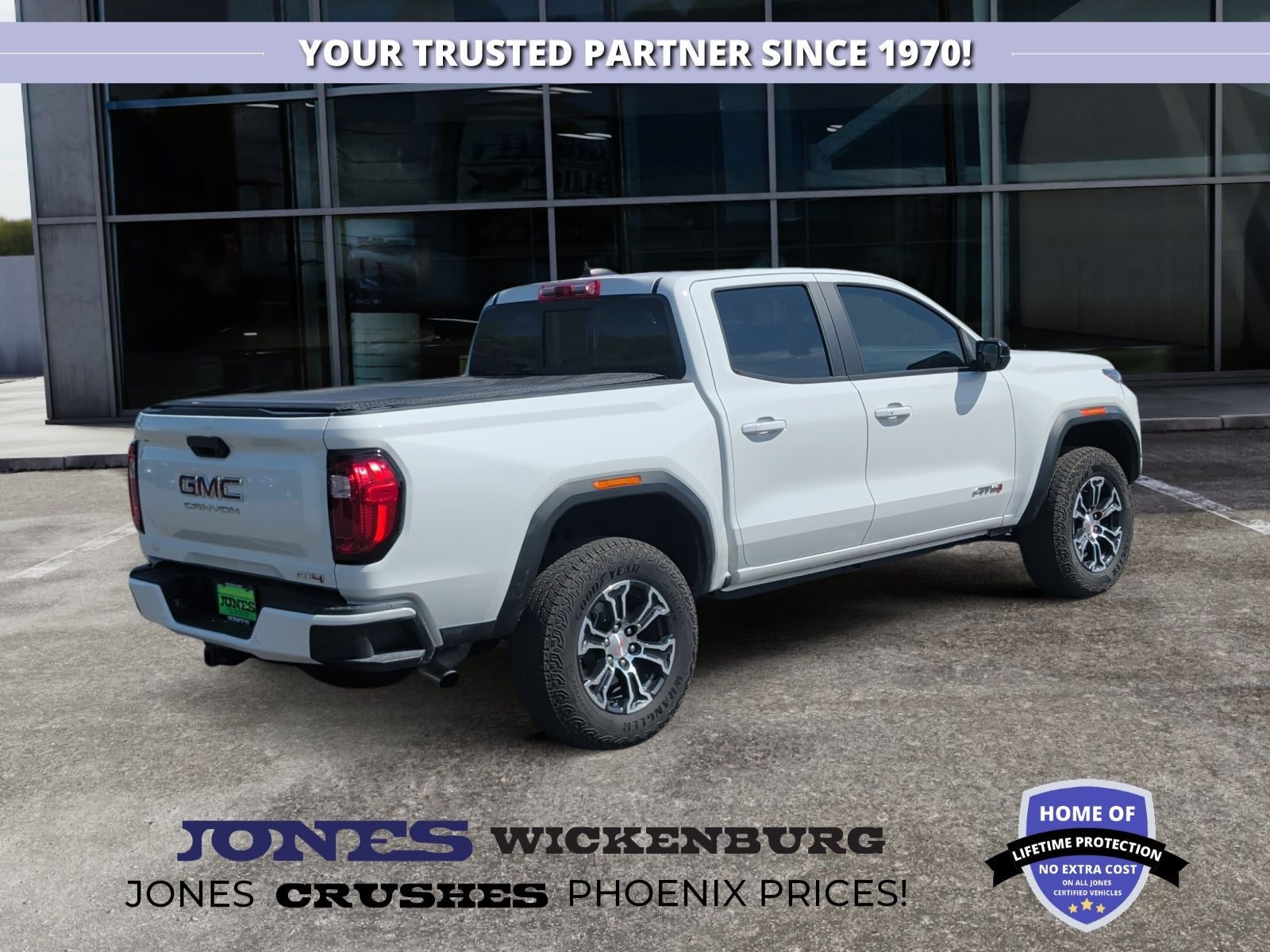 2025 GMC Canyon AT4