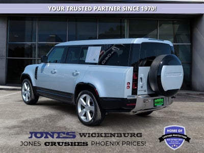 2023 Land Rover Defender 130 SE