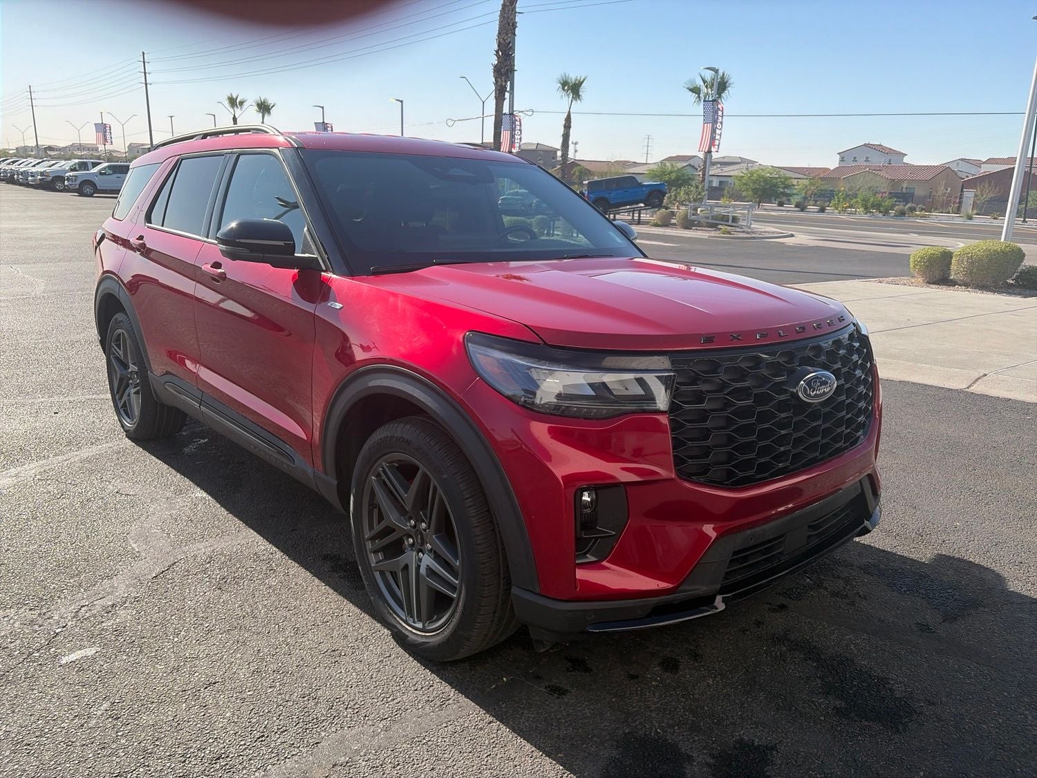 2025 Ford Explorer ST-Line