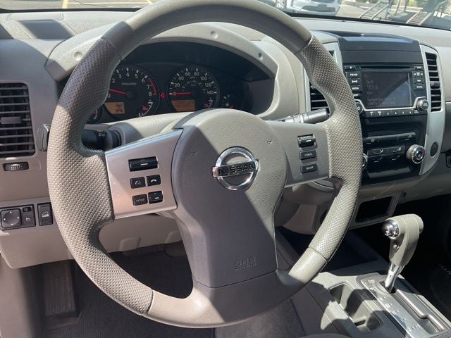 2016 Nissan Frontier SV