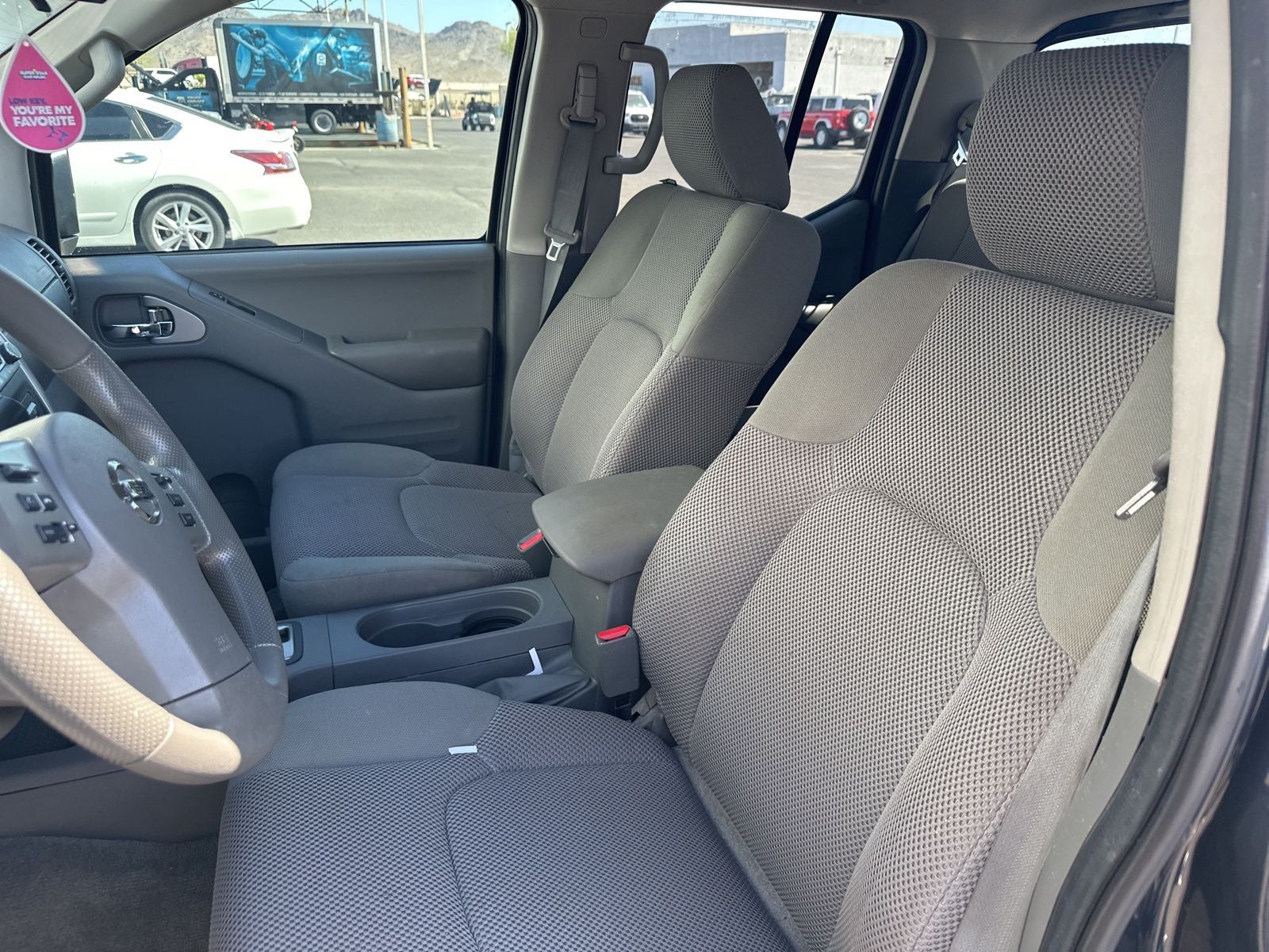 2016 Nissan Frontier SV