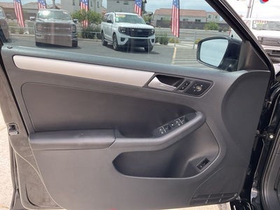 2013 Volkswagen Jetta 2.5L SE Convenience & Sunroof