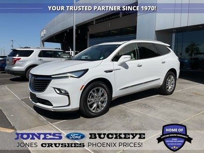 2023 Buick Enclave Essence