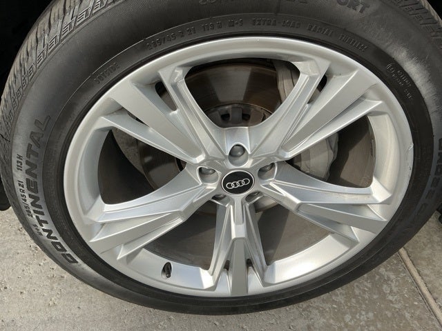 2022 Audi Q8 55 Premium Plus quattro