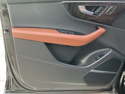 2022 Audi Q8 55 Premium Plus quattro