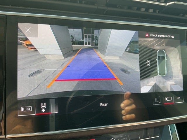 2022 Audi Q8 55 Premium Plus quattro