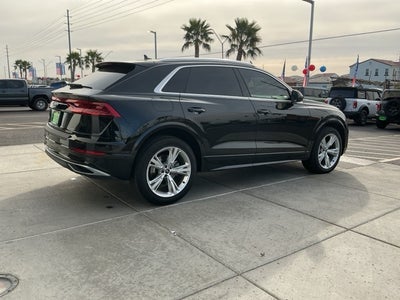 2022 Audi Q8 55 Premium Plus quattro