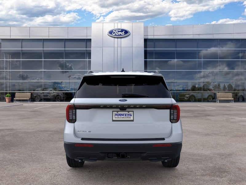 2026 Ford Explorer XLT