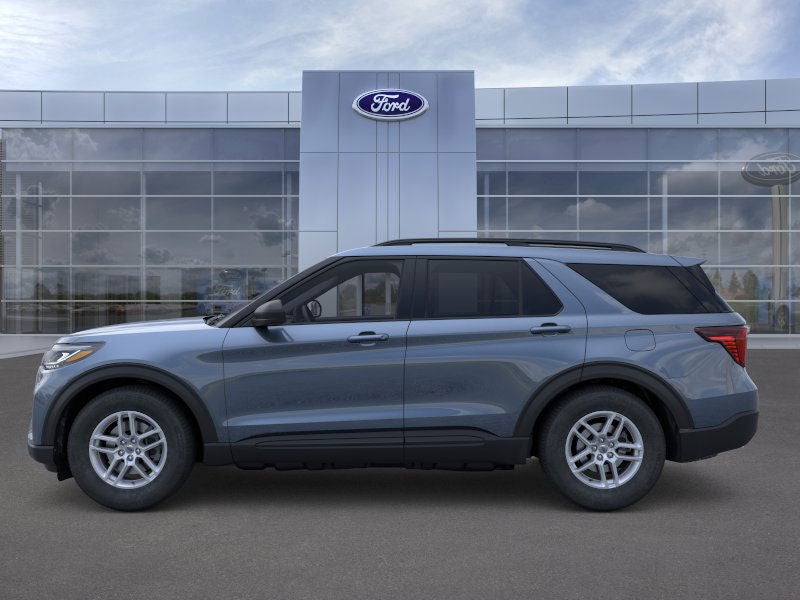 2026 Ford Explorer XLT