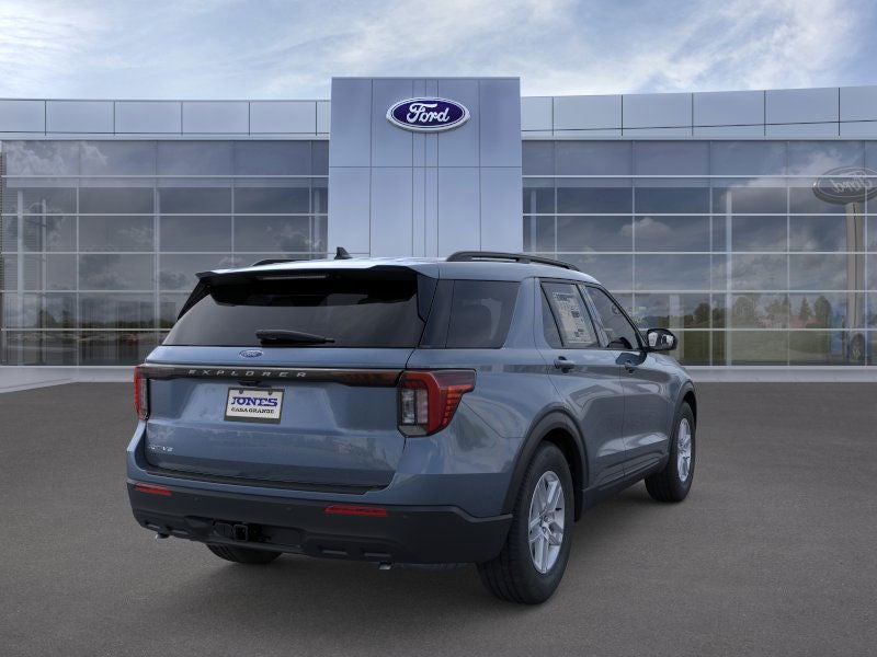 2026 Ford Explorer XLT