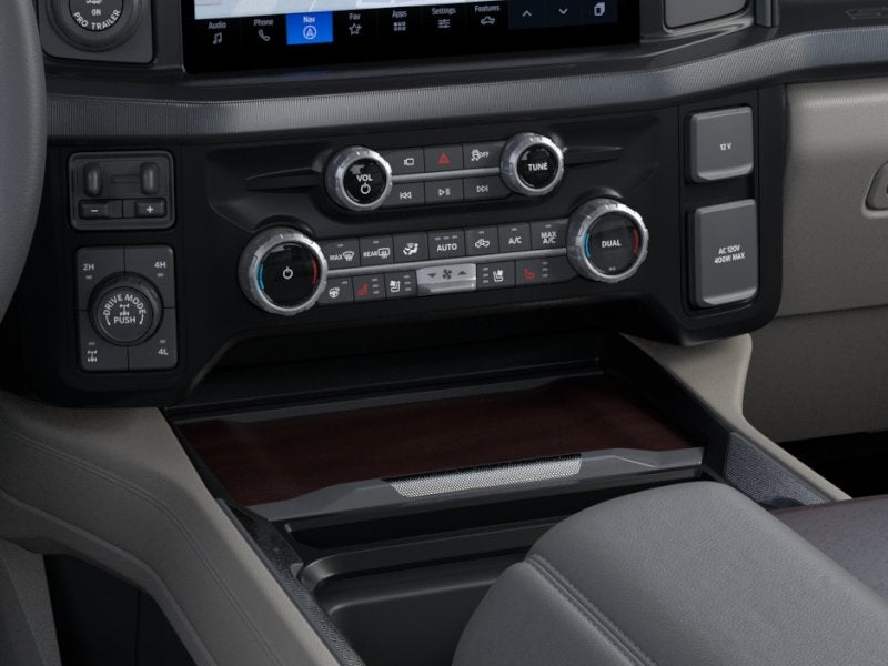 2026 Ford Super Duty F-350 SRW F-350® Platinum®