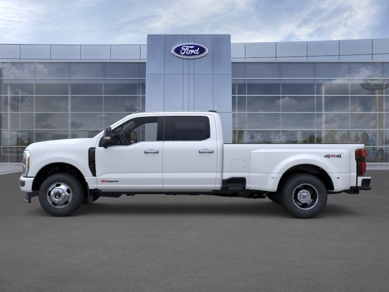 2026 Ford Super Duty F-350 DRW F-350® Platinum®