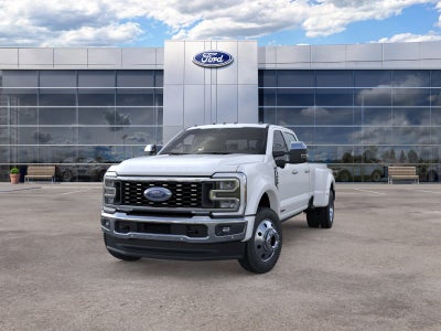 2026 Ford Super Duty F-450 DRW LARIAT