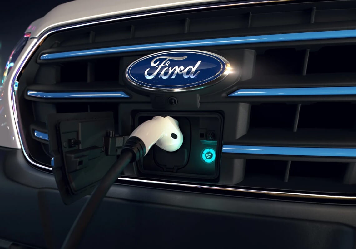 A Helpful New EV Tax Credit Option: The $10,000 Financing Deduction